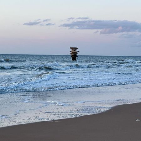 C The C - Oostende Luaran gambar